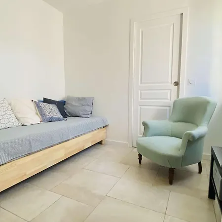 Superbe Entierement Equipee Avec Piscine וילה