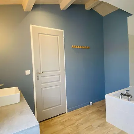 Superbe Entierement Equipee Avec Piscine * Le Bois-Plage-en-Ré