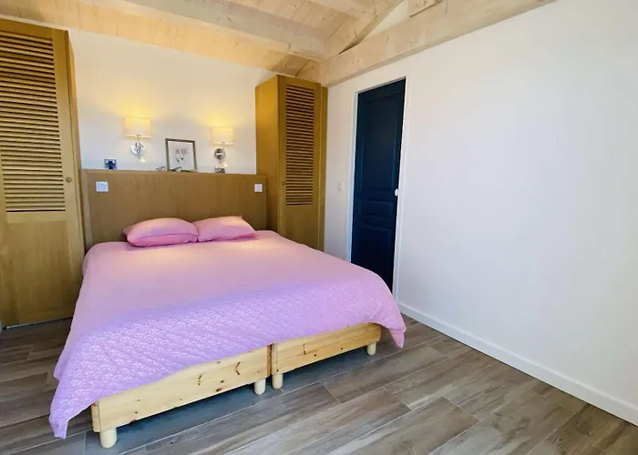 Superbe Entièrement équipée Avec Piscine Le Bois-Plage-en-Ré