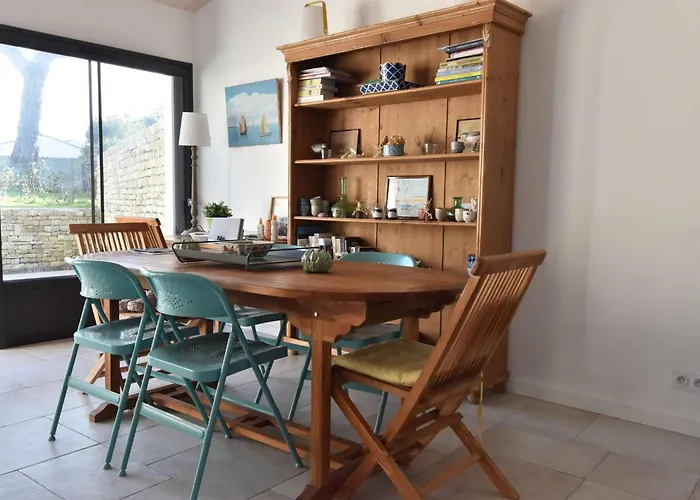 Superbe Entièrement équipée Avec Piscine Villa