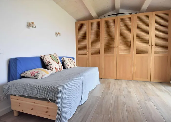 Superbe Entièrement équipée Avec Piscine